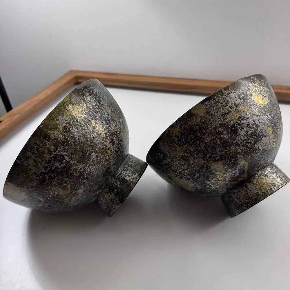 Set of 2 Pedestal Bowls Textured Brass Tone Gray Metal Round Shape Decorative